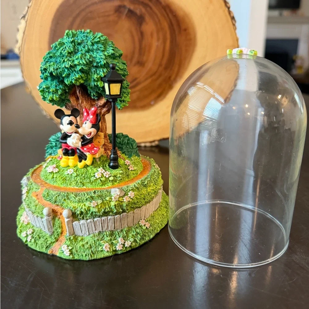 Vintage Disney: Mickey, Minnie & Pluto in Park With Bell Jar/Dome (Pluto Damage) - Picture 5 of 12